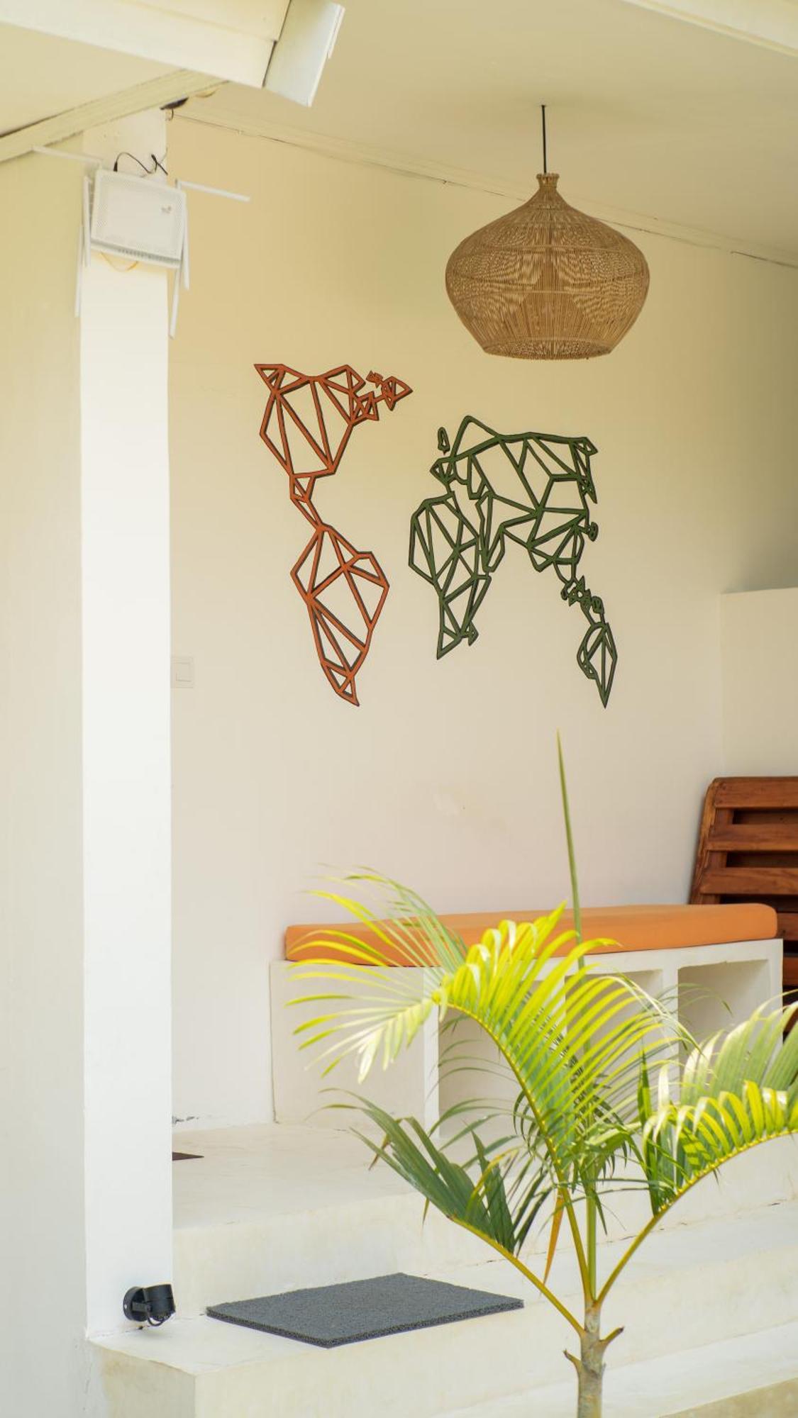 Lost Inn Kuta Capsule Hostel Exterior photo
